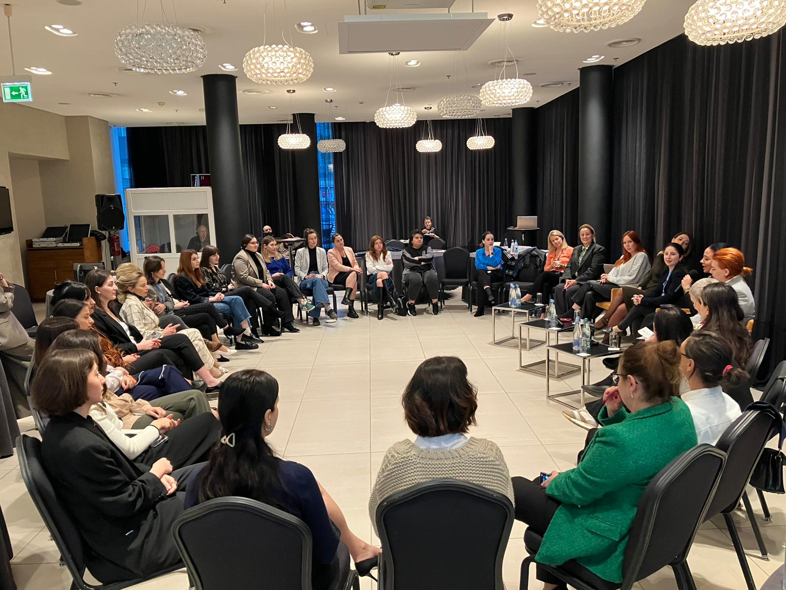 Empowering Future Leaders: Daria Paprocka MIUC’s IR Teacher Contributes to Young Women’s Political Academy in Tbilisi