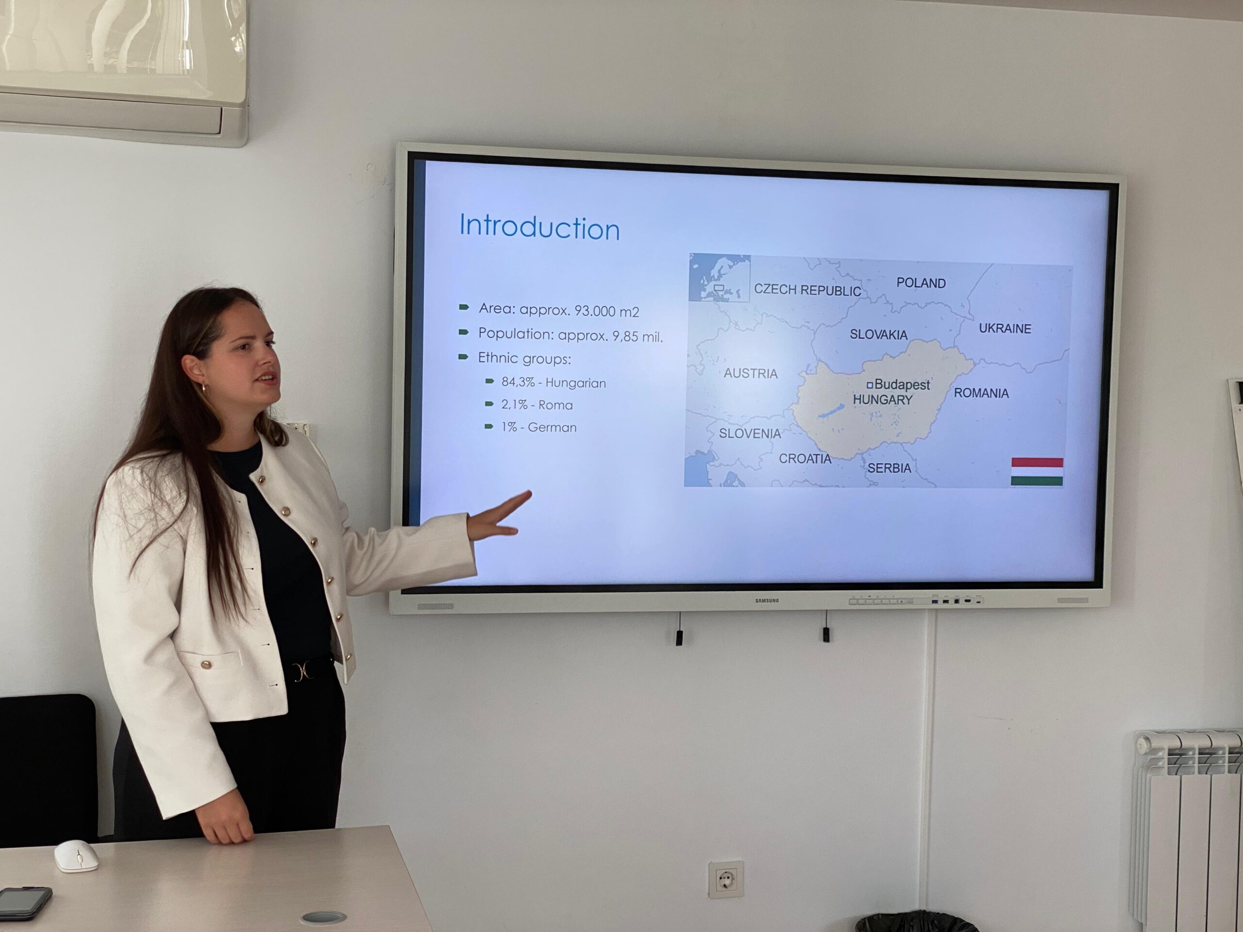 Exploring Nationalism and Right-Wing Populism in Europe: Guest Lecture by Fanni Elek